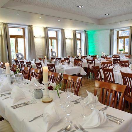 Deckert'S Hotel An Der Klosterpforte لوثرستادت ايسليبن المظهر الخارجي الصورة